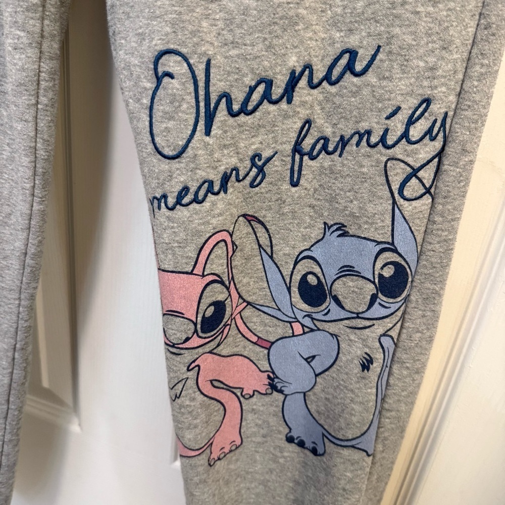 EUC Disney Lilo & Stitch Graphic Joggers - Picture 3 of 5